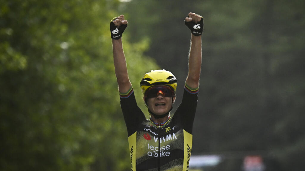 Cycling great Marianne Vos wins 1st stage of women's Tour de France