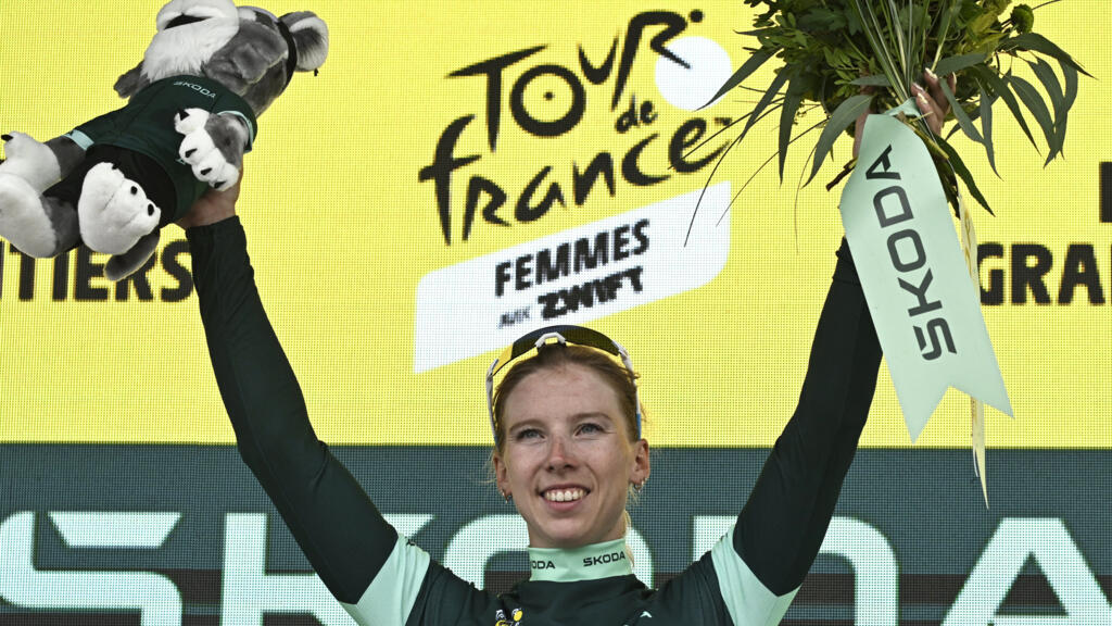 Wiebes claims Tour de France fourth stage, Vos maintains lead