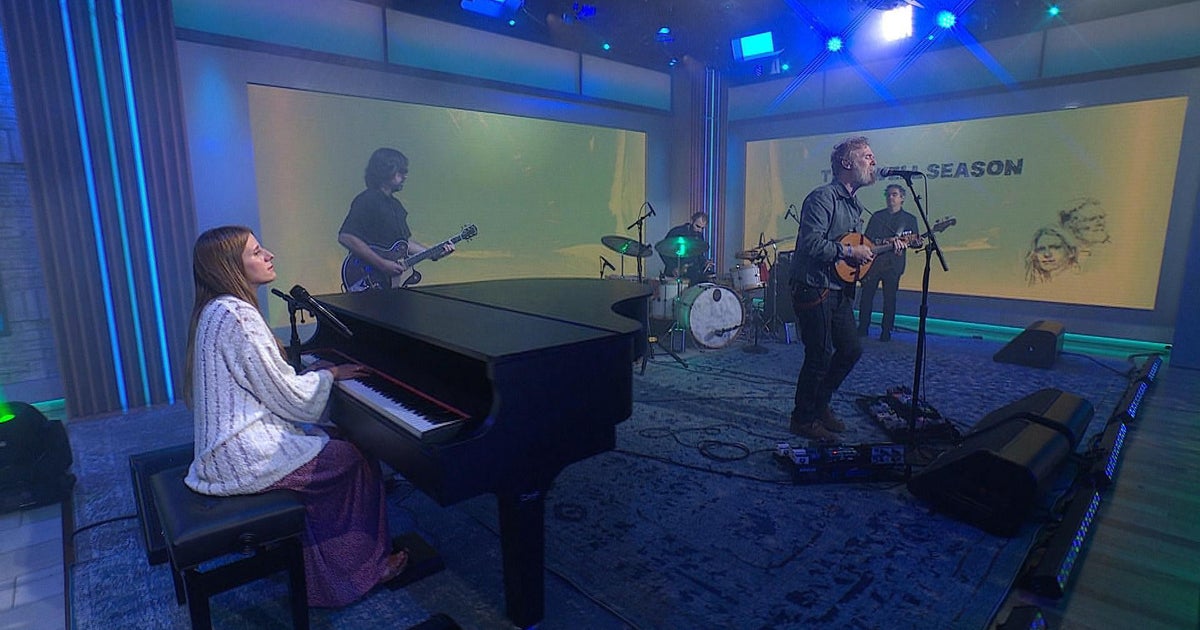 Saturday Sessions: The Swell Season performs “Great Weight”